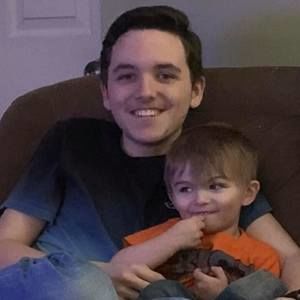 Meet your Posher, Kaleb